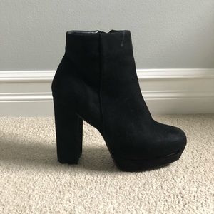 Steve Madden bootie